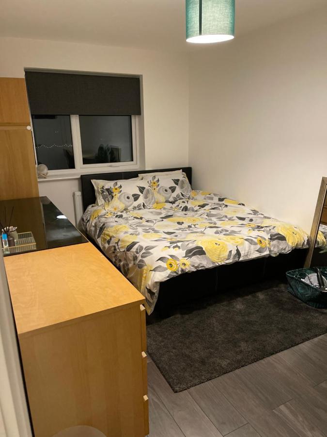 New Modern King Size Room With Ensuite And Parking Manchester Eksteriør bilde